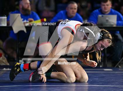 Thumbnail 1 in UIL 5A Championship Finals 100-114lb photogallery.