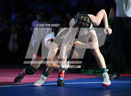 Thumbnail 2 in UIL 5A Championship Finals 100-114lb photogallery.