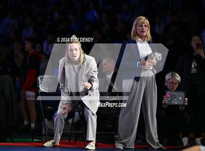 Thumbnail 1 in UIL 5A Championship Finals 100-114lb photogallery.