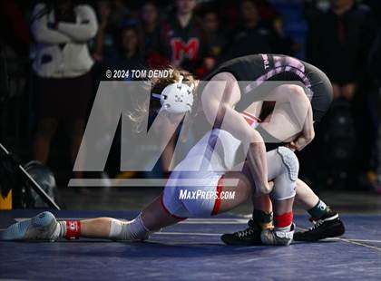 Thumbnail 3 in UIL 5A Championship Finals 100-114lb photogallery.