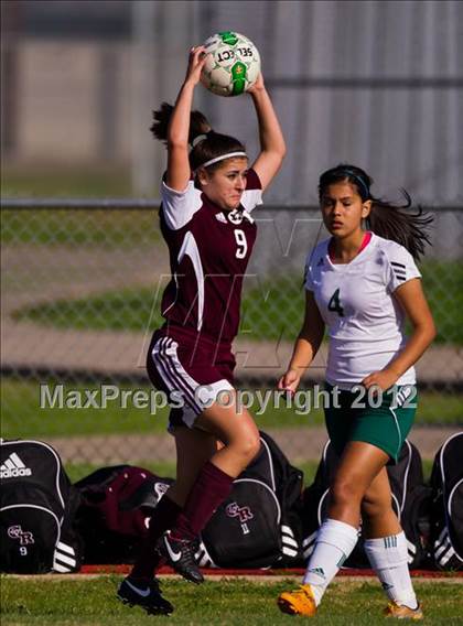Thumbnail 1 in Santa Fe vs. George Ranch (Pearland Soccer Classic) photogallery.