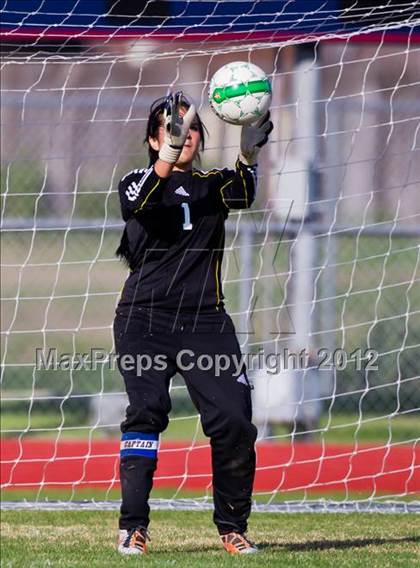 Thumbnail 1 in Santa Fe vs. George Ranch (Pearland Soccer Classic) photogallery.