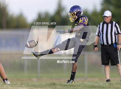 Thumbnail 3 in Jack Britt @ South View photogallery.