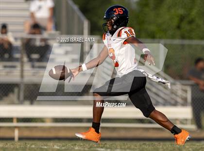 Thumbnail 3 in Jack Britt @ South View photogallery.