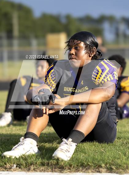 Thumbnail 1 in Jack Britt @ South View photogallery.
