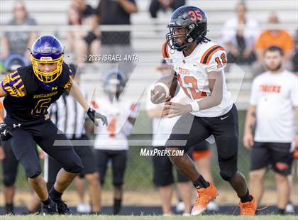 Thumbnail 2 in Jack Britt @ South View photogallery.
