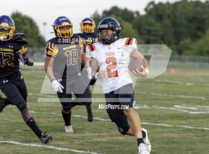 Thumbnail 3 in Jack Britt @ South View photogallery.