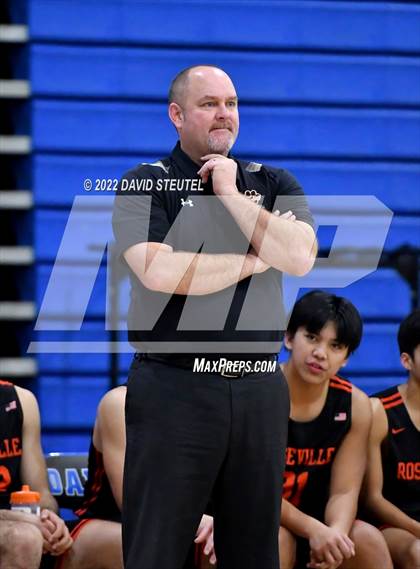 Thumbnail 2 in Roseville vs. Wood (Les Curry Invitational) photogallery.
