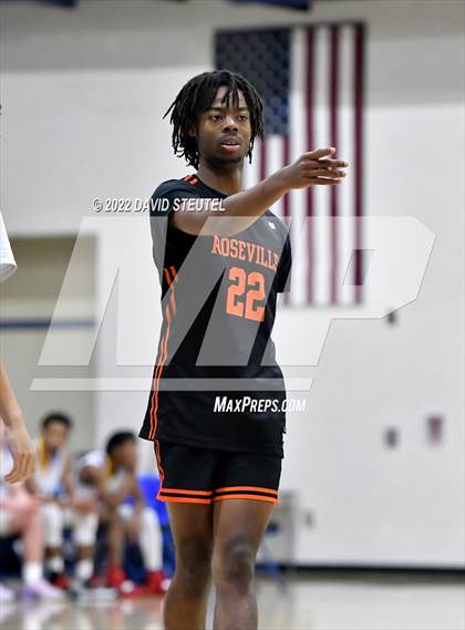 Thumbnail 3 in Roseville vs. Wood (Les Curry Invitational) photogallery.