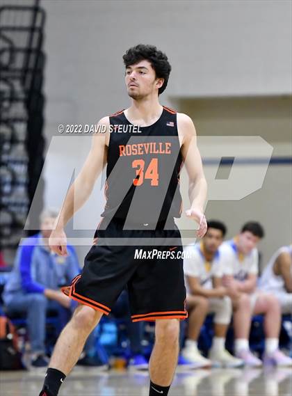 Thumbnail 1 in Roseville vs. Wood (Les Curry Invitational) photogallery.