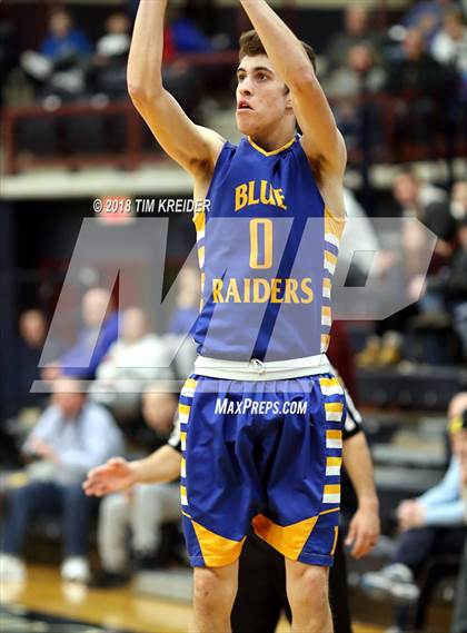 Thumbnail 1 in Annville-Cleona vs. Middletown photogallery.