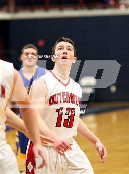 Thumbnail 2 in Annville-Cleona vs. Middletown photogallery.