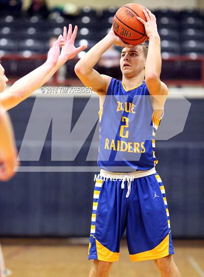 Thumbnail 1 in Annville-Cleona vs. Middletown photogallery.