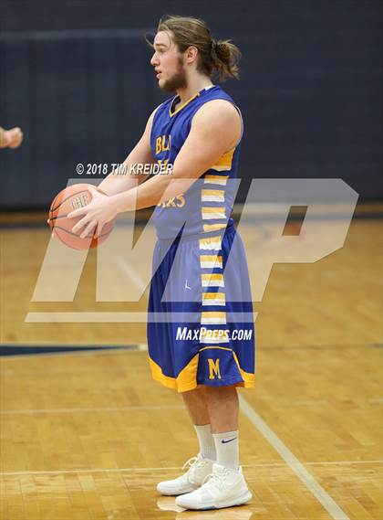 Thumbnail 3 in Annville-Cleona vs. Middletown photogallery.