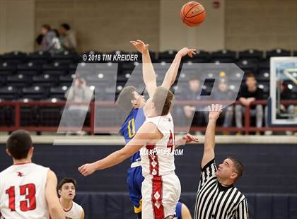 Thumbnail 2 in Annville-Cleona vs. Middletown photogallery.