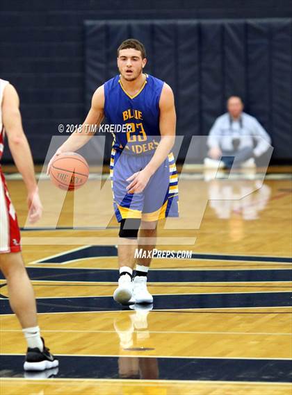 Thumbnail 1 in Annville-Cleona vs. Middletown photogallery.