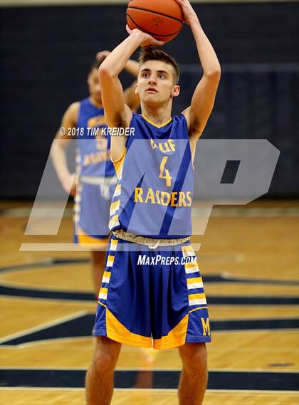 Thumbnail 3 in Annville-Cleona vs. Middletown photogallery.