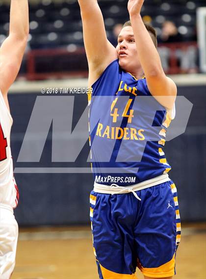 Thumbnail 2 in Annville-Cleona vs. Middletown photogallery.
