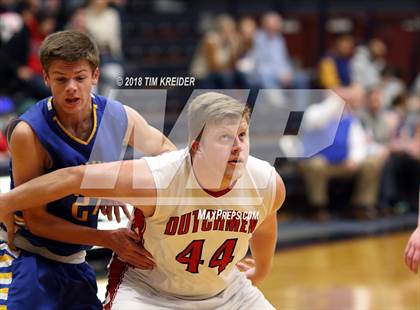 Thumbnail 3 in Annville-Cleona vs. Middletown photogallery.