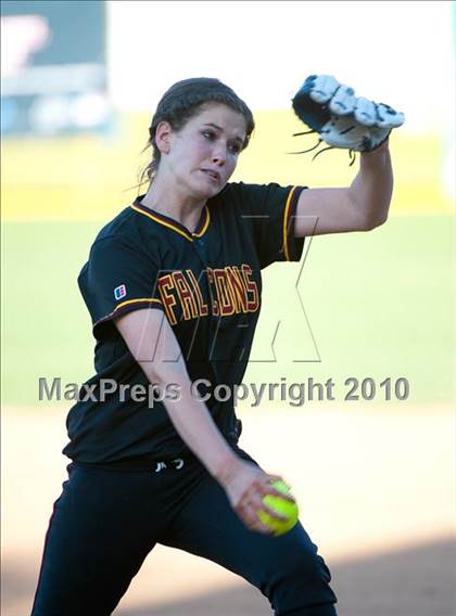 Thumbnail 2 in El Camino vs Torrey Pines (CIF SDS D1 Final) photogallery.