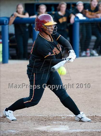 Thumbnail 2 in El Camino vs Torrey Pines (CIF SDS D1 Final) photogallery.