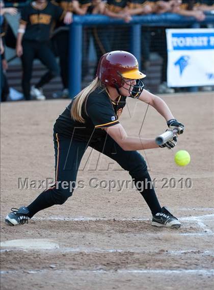 Thumbnail 2 in El Camino vs Torrey Pines (CIF SDS D1 Final) photogallery.
