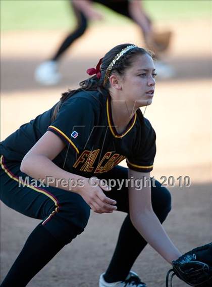 Thumbnail 3 in El Camino vs Torrey Pines (CIF SDS D1 Final) photogallery.