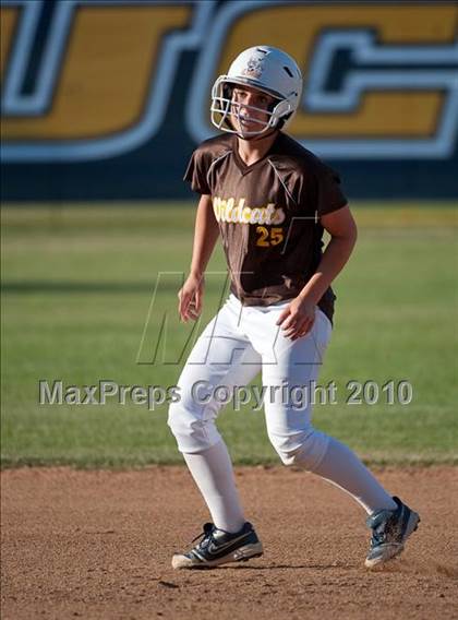 Thumbnail 2 in El Camino vs Torrey Pines (CIF SDS D1 Final) photogallery.