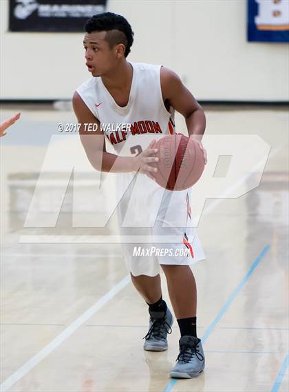 Thumbnail 2 in Menlo School vs. Half Moon Bay (CIF CCS D4 Final) photogallery.