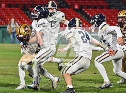 Thumbnail 3 in Lexington vs. Concord-Carlisle (High School Football at Fenway) photogallery.