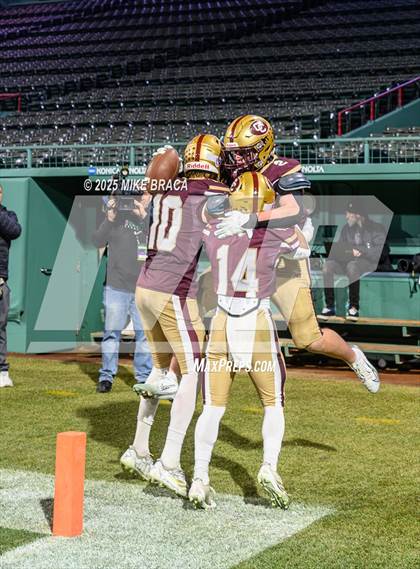 Thumbnail 2 in Lexington vs. Concord-Carlisle (High School Football at Fenway) photogallery.