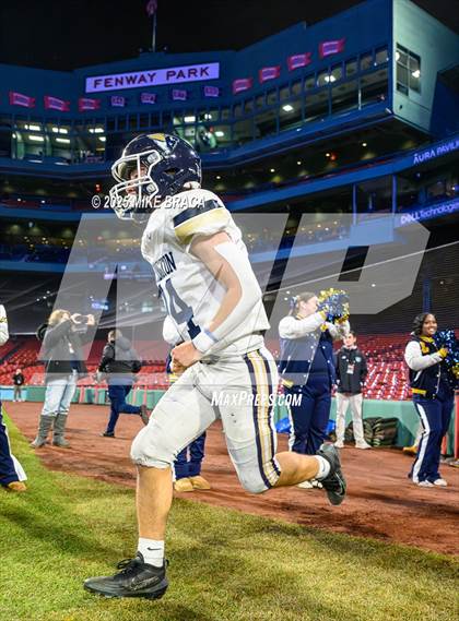 Thumbnail 1 in Lexington vs. Concord-Carlisle (High School Football at Fenway) photogallery.