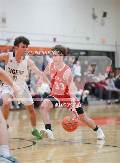 Thumbnail 3 in Cony @ Gardiner photogallery.