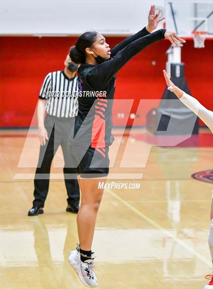 Thumbnail 3 in San Leandro vs James Logan (NCS Division 1 Semi-Finals) photogallery.