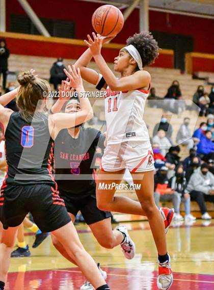 Thumbnail 2 in San Leandro vs James Logan (NCS Division 1 Semi-Finals) photogallery.