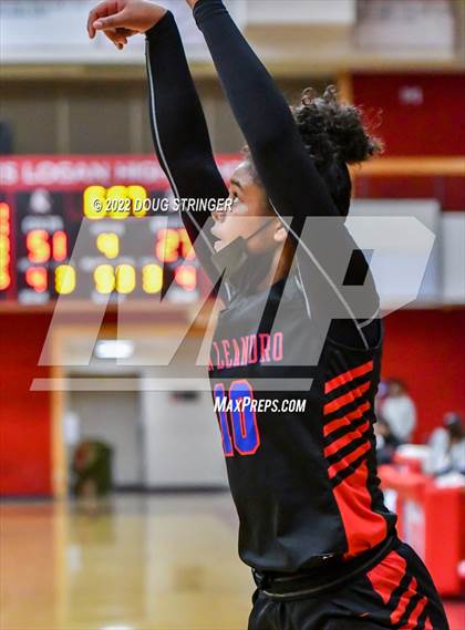 Thumbnail 3 in San Leandro vs James Logan (NCS Division 1 Semi-Finals) photogallery.