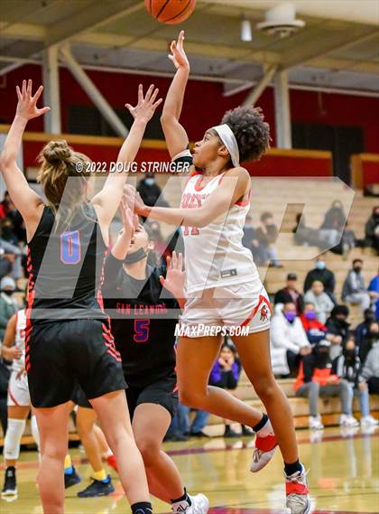 Thumbnail 1 in San Leandro vs James Logan (NCS Division 1 Semi-Finals) photogallery.