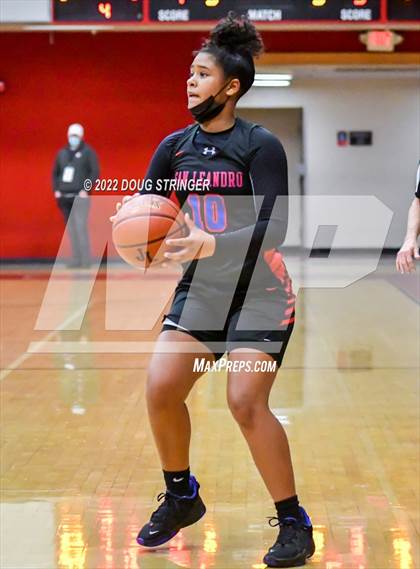 Thumbnail 1 in San Leandro vs James Logan (NCS Division 1 Semi-Finals) photogallery.
