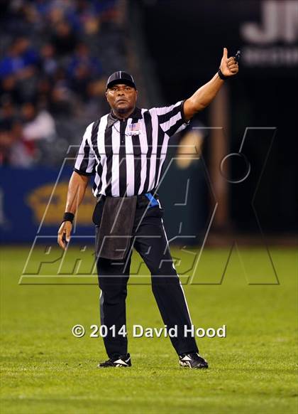Thumbnail 2 in St. John Bosco vs. Centennial (CIF SS Final) photogallery.