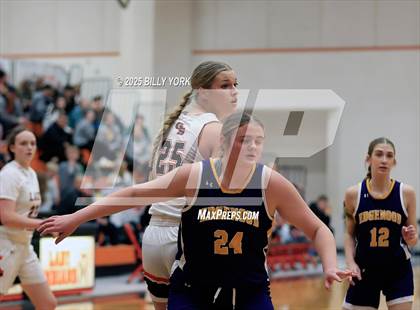 Thumbnail 2 in Grand Saline vs Edgewood photogallery.