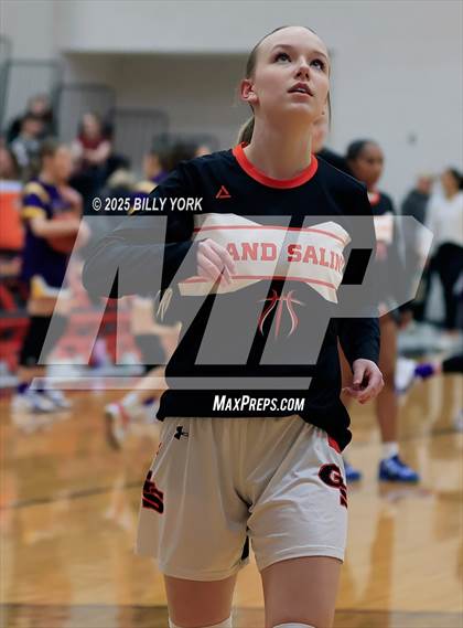 Thumbnail 2 in Grand Saline vs Edgewood photogallery.