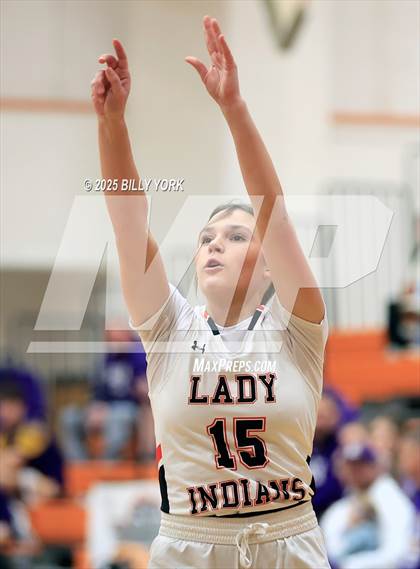 Thumbnail 2 in Grand Saline vs Edgewood photogallery.