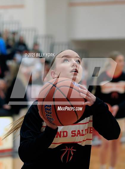 Thumbnail 1 in Grand Saline vs Edgewood photogallery.