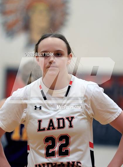 Thumbnail 2 in Grand Saline vs Edgewood photogallery.