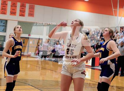 Thumbnail 3 in Grand Saline vs Edgewood photogallery.