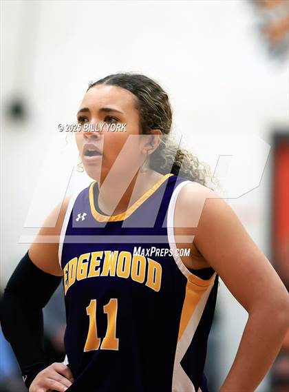 Thumbnail 3 in Grand Saline vs Edgewood photogallery.