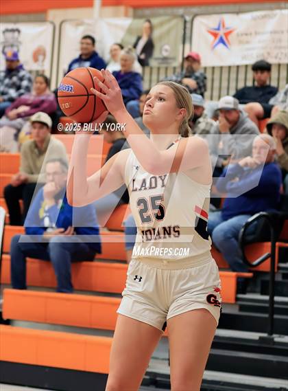 Thumbnail 2 in Grand Saline vs Edgewood photogallery.