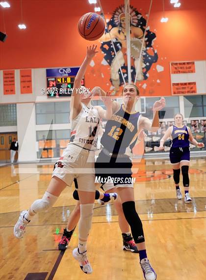 Thumbnail 1 in Grand Saline vs Edgewood photogallery.