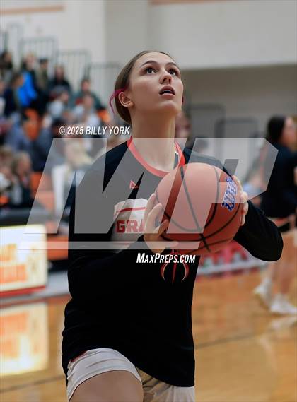 Thumbnail 1 in Grand Saline vs Edgewood photogallery.