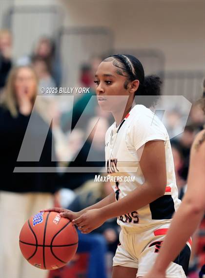 Thumbnail 2 in Grand Saline vs Edgewood photogallery.